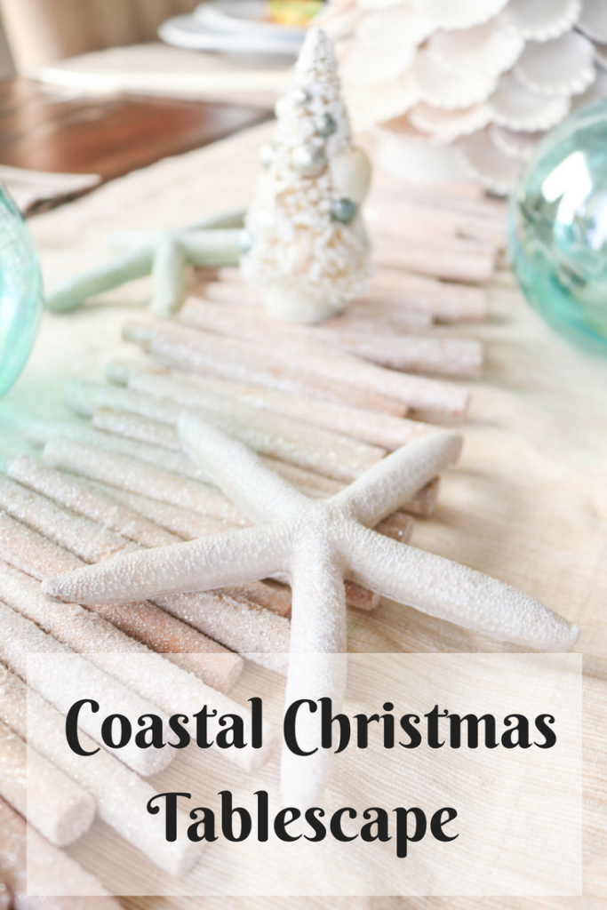 A Coastal Christmas Inspired Tablescape| holiday tablescape | coastal tablescape |