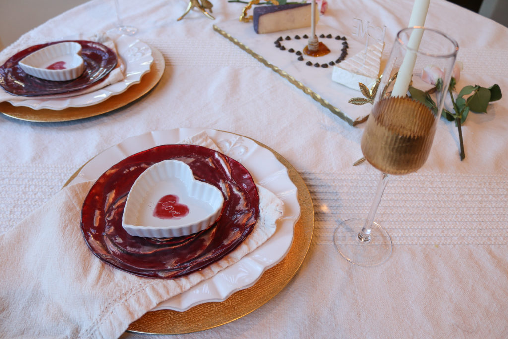 How To Plan A Romantic Valentine's Dinner at Home