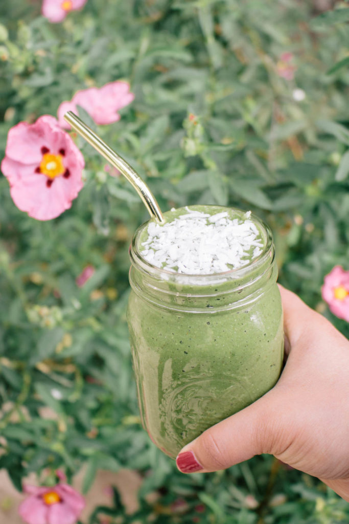 3 Healthy and Delicious Breakfast Smoothie Recipes - Happily Ever