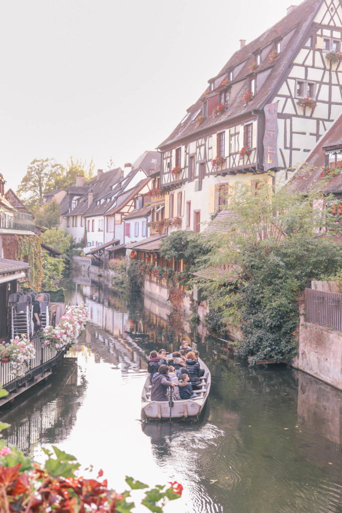 The prettiest canals in Colmar, France. You'll feel like you're in a fairy tale. Add this destination to your Europe bucket list!