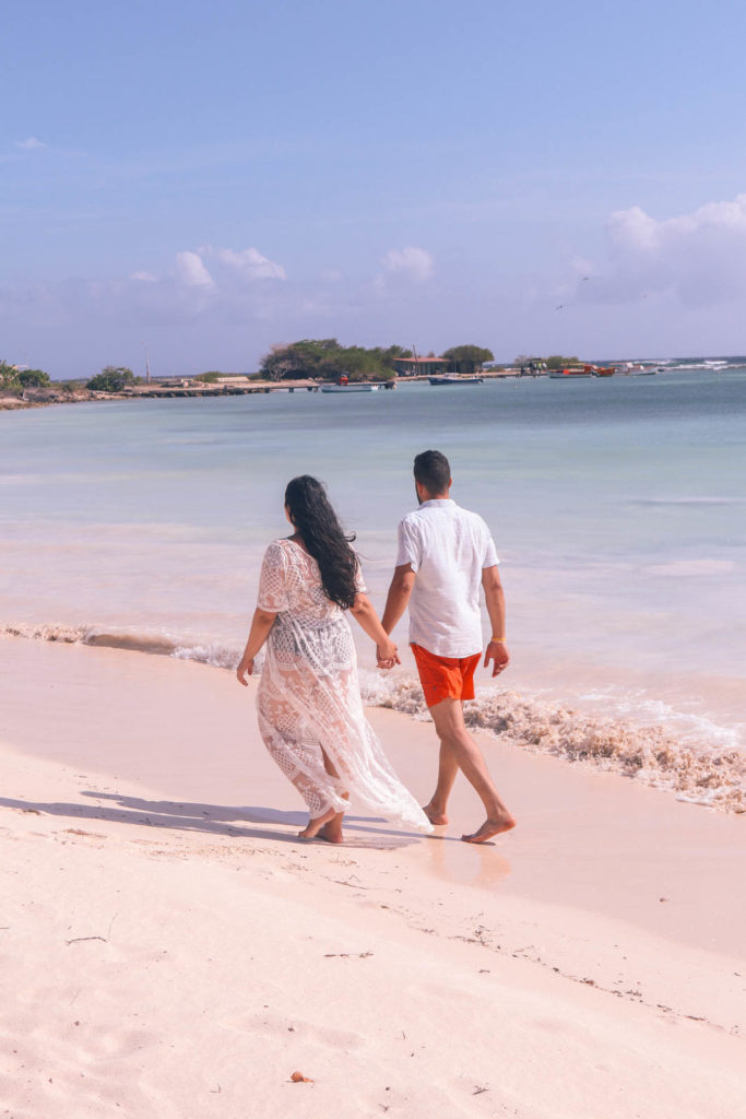 The most romantic and beautiful beaches in Aruba for your Caribbean honeymoon